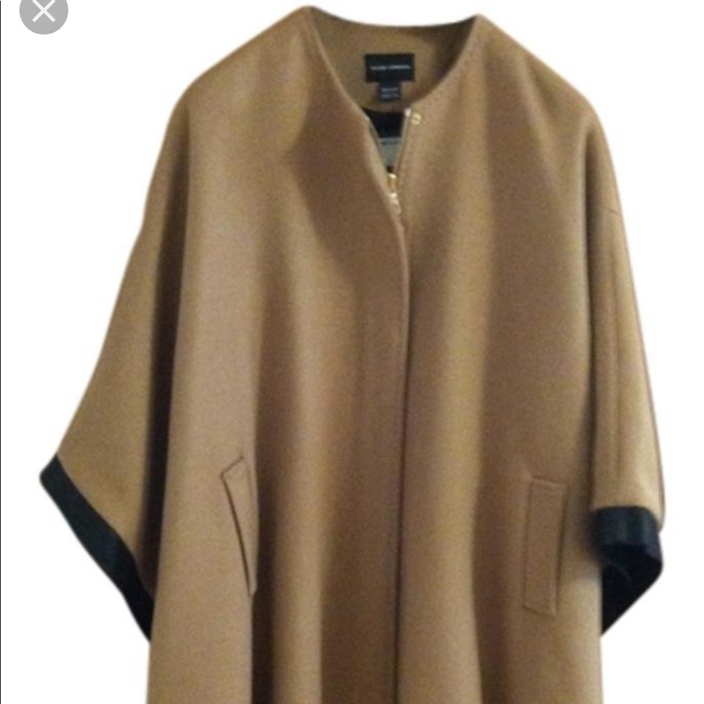 Club Monaco poncho